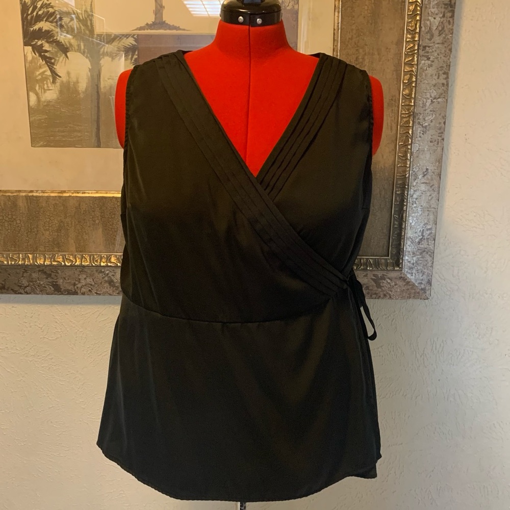 Modcloth Wrap Top